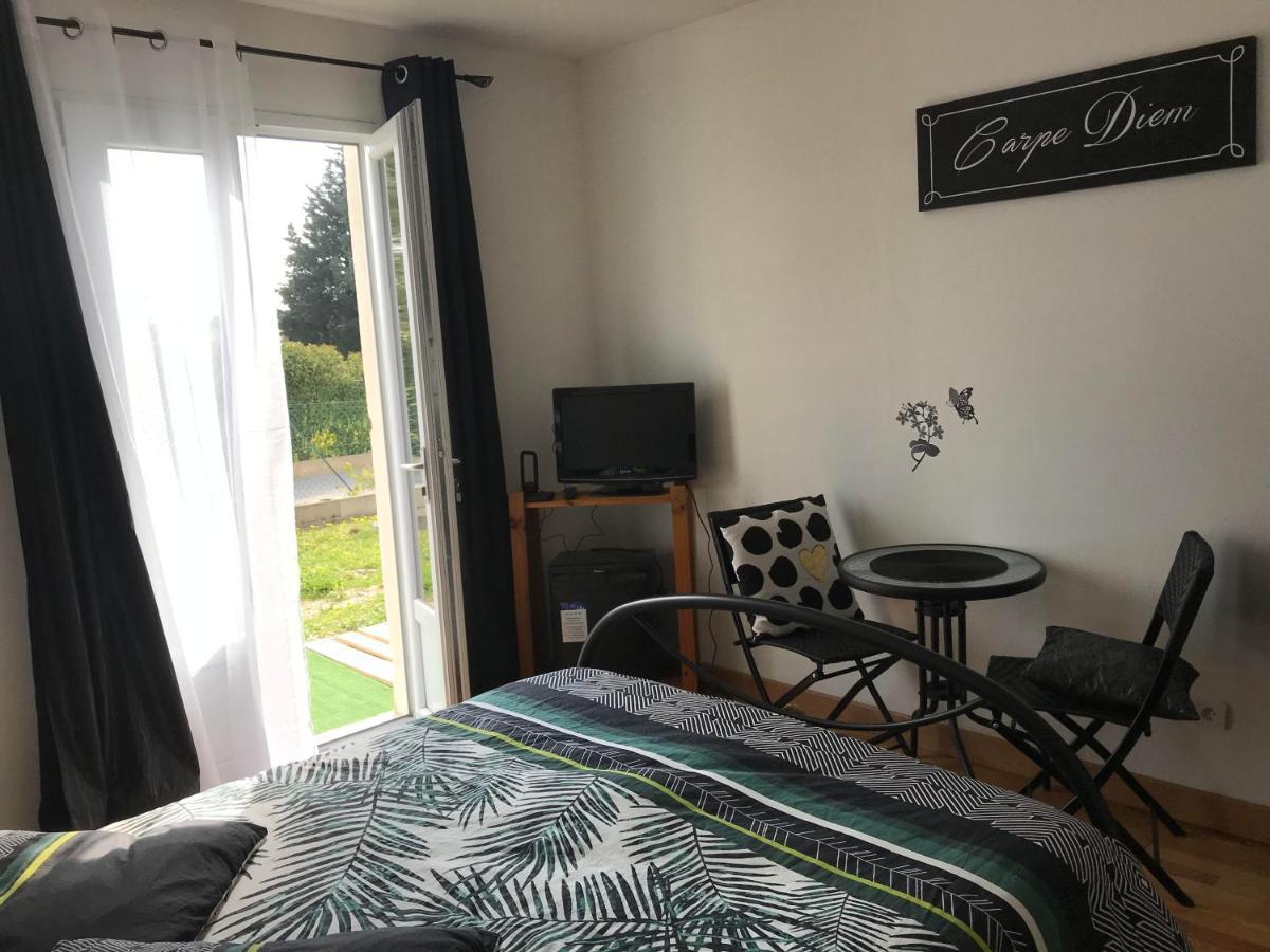 Chambre En Ardeche Du Sud Saint-Remeze Экстерьер фото